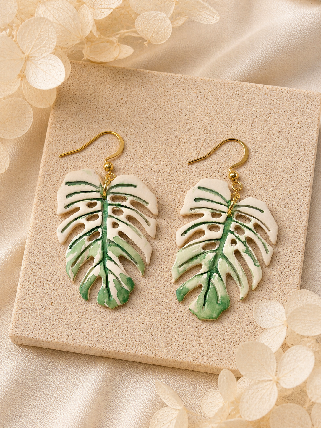 Monstera White Devil Earrings