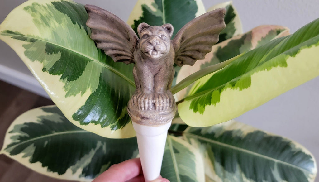 Gargoyle Watering Spike, view 9