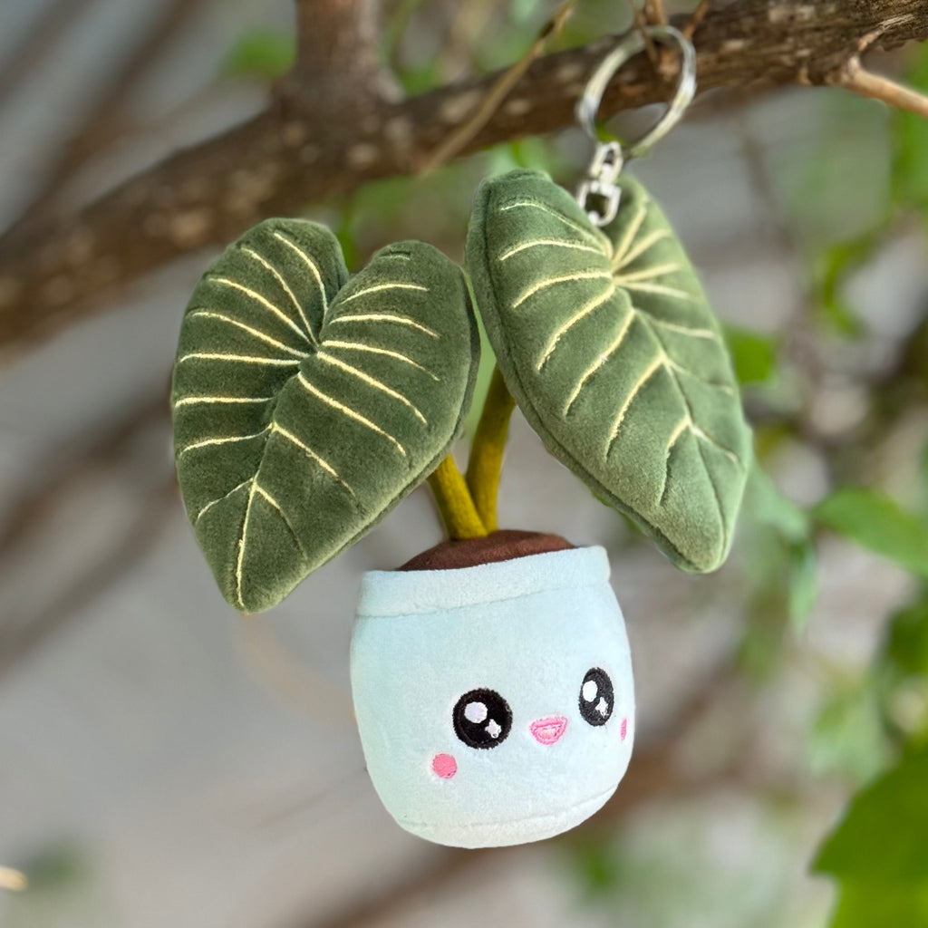 Philodendron Gloriosum plush keychain, view 4