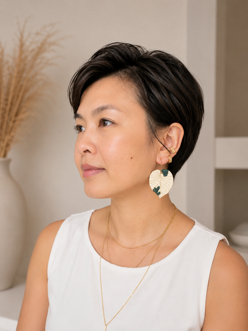 Alocasia "Regal Shields" Albo Earrings, view 2