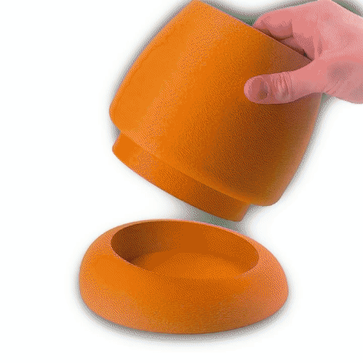 Nubium Planter, view 2