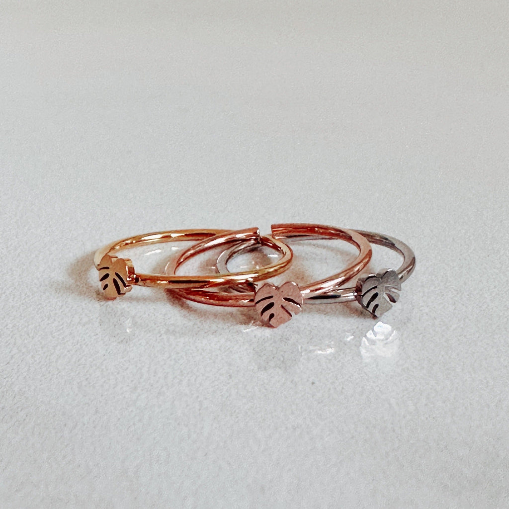 Monstera Deliciosa Dainty Minimal Plant Ring, view 8