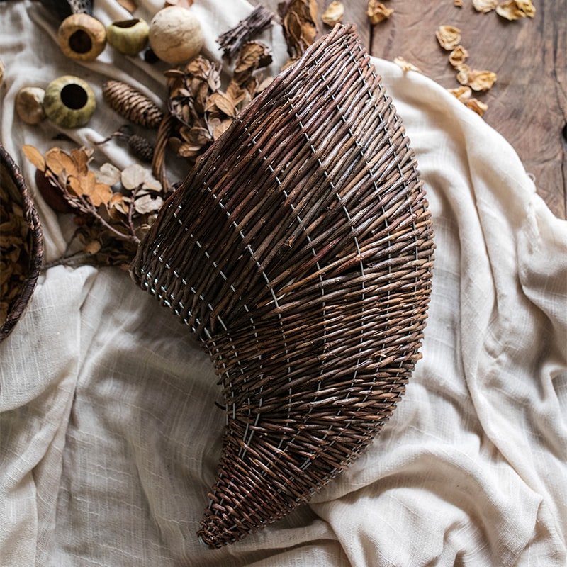 Horn Shape Willow Hanging Basket Planter, view 3