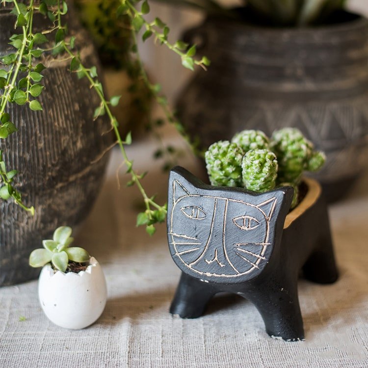 Cat Shape Small Planter in Concrete, view 7