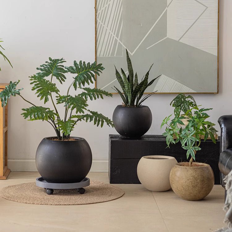 Round Magnesium Clay Planter, view 4