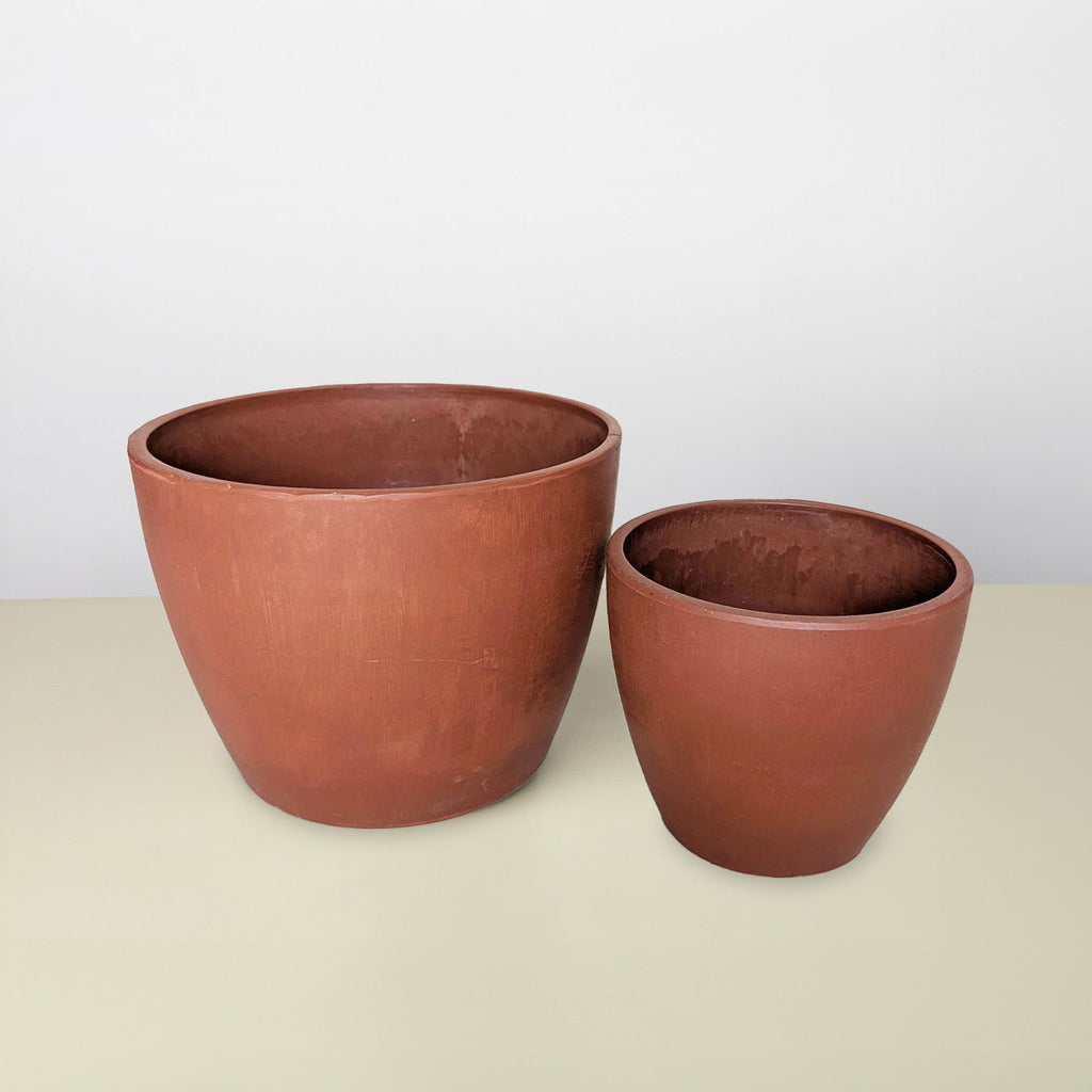 Black and terracotta eco pots, view 4