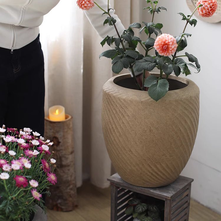 Comtemporary Swirl Planter, view 2